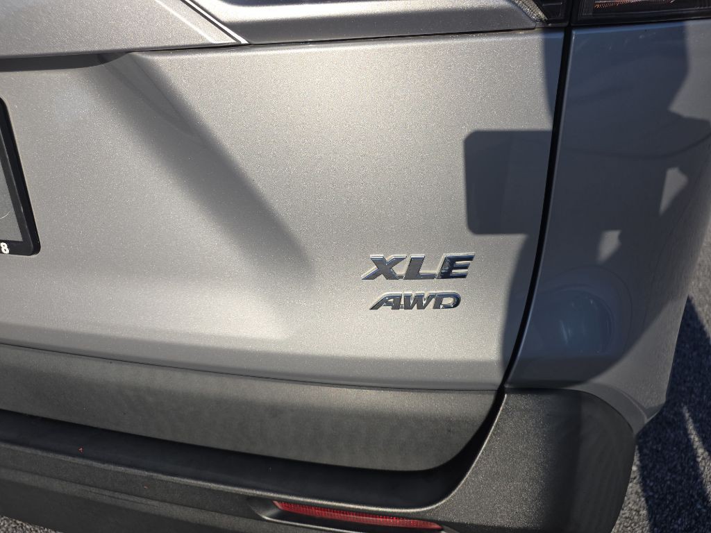 2020 Toyota Rav4 Image 24