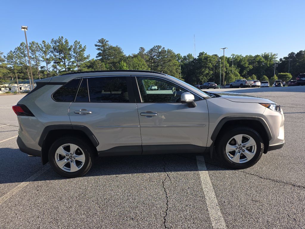 2020 Toyota Rav4 Image 8