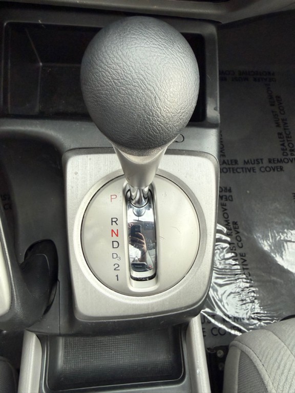 2011 Honda Civic Image 40