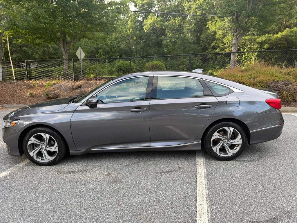 2019 Honda Accord Image 4
