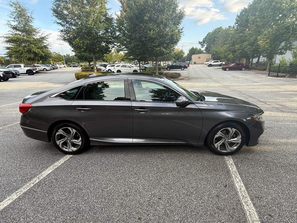 2019 Honda Accord Image 8