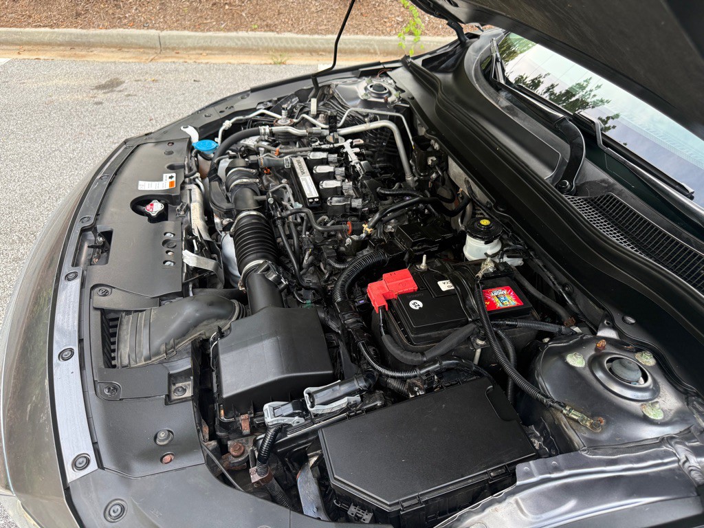 2019 Honda Accord Image 25