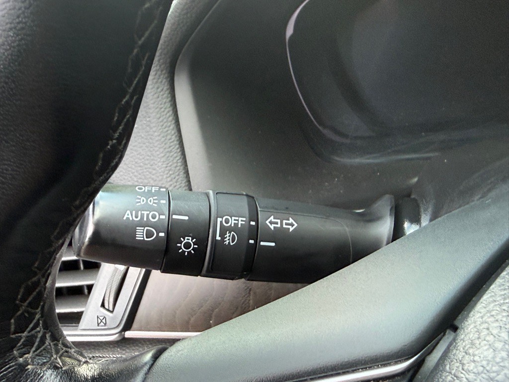 2019 Honda Accord Image 33