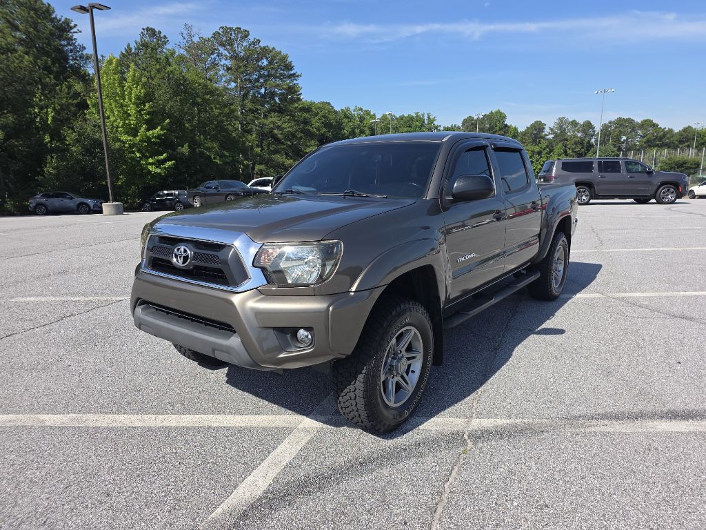 2013 Toyota Tacoma Image 2