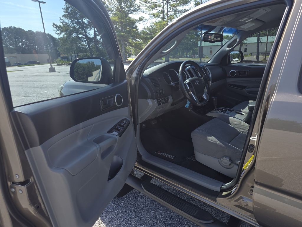 2013 Toyota Tacoma Image 7