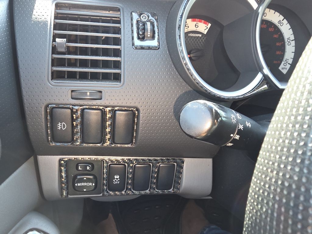 2013 Toyota Tacoma Image 36