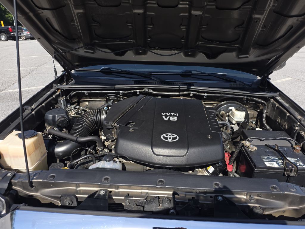2013 Toyota Tacoma Image 44