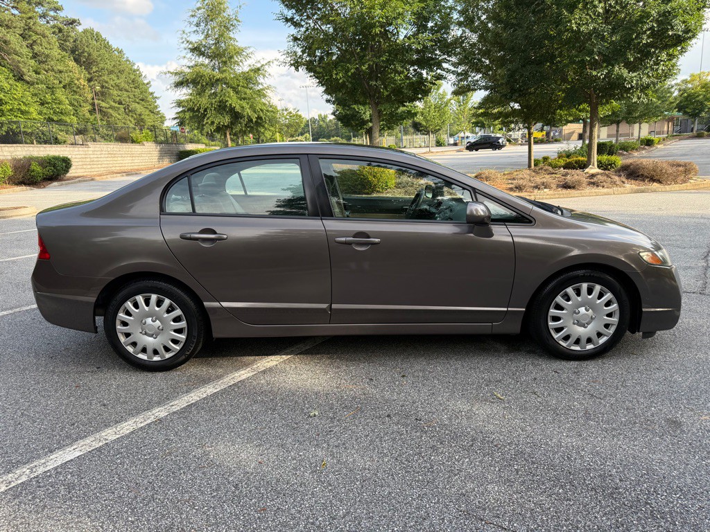 2011 Honda Civic Image 8