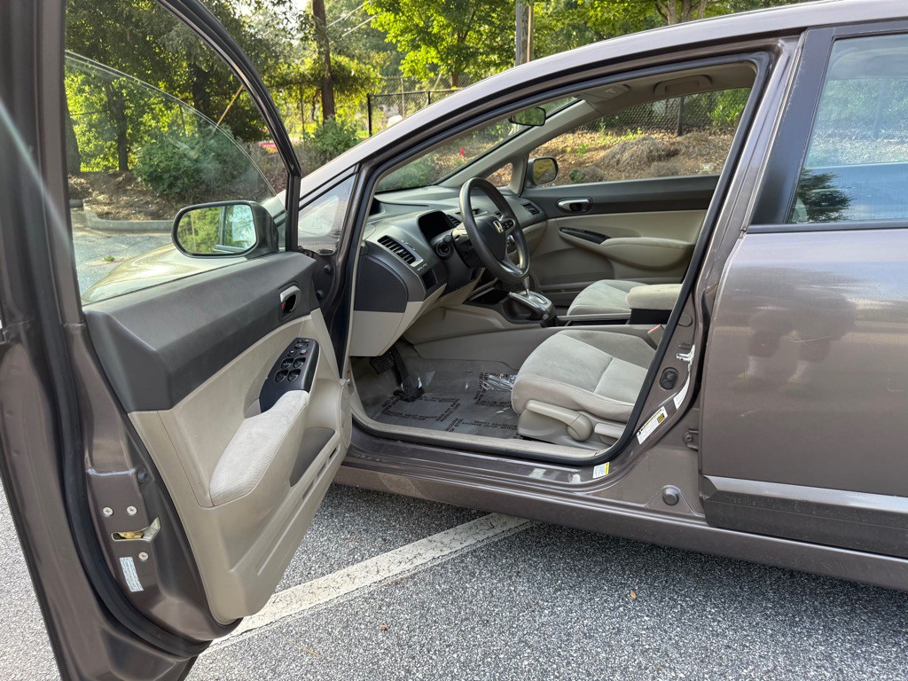 2011 Honda Civic Image 9
