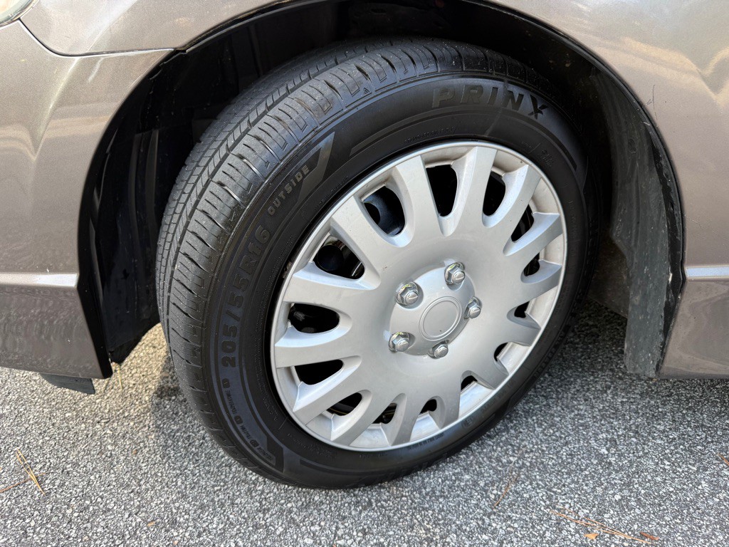 2011 Honda Civic Image 21