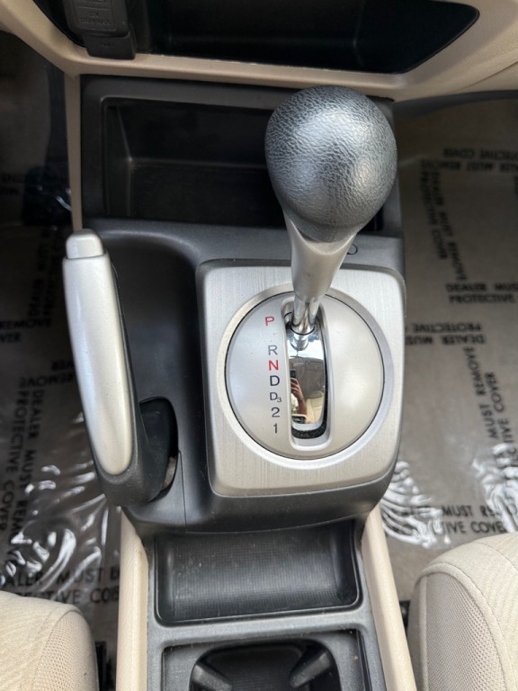 2011 Honda Civic Image 35