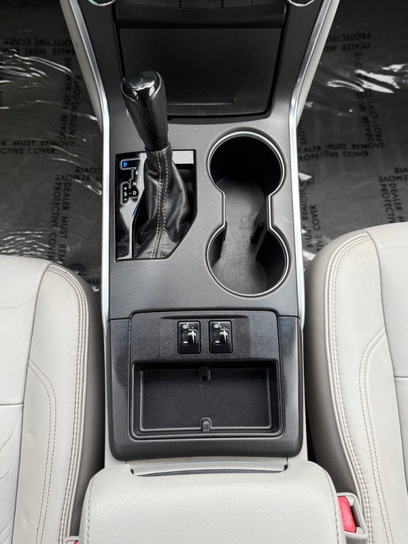 2017 Toyota Camry Image 48