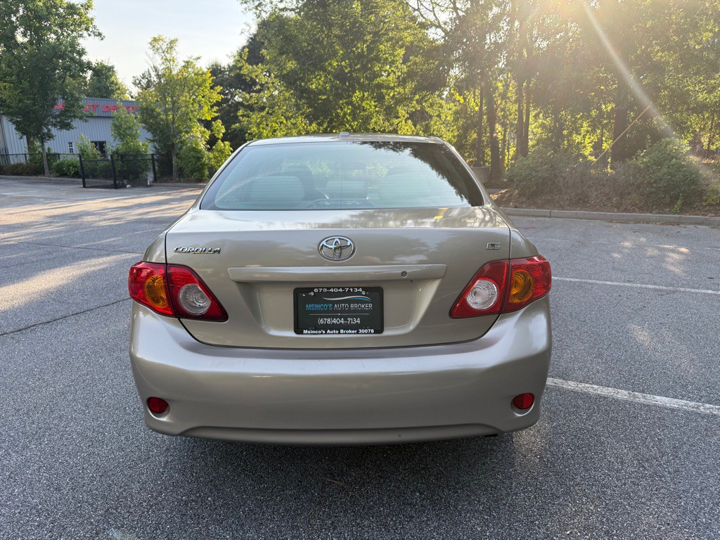 2010 Toyota Corolla Image 6
