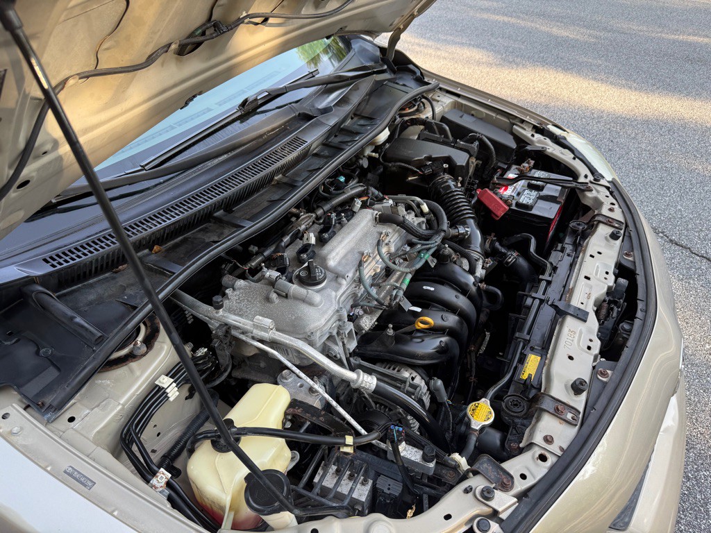 2010 Toyota Corolla Image 28