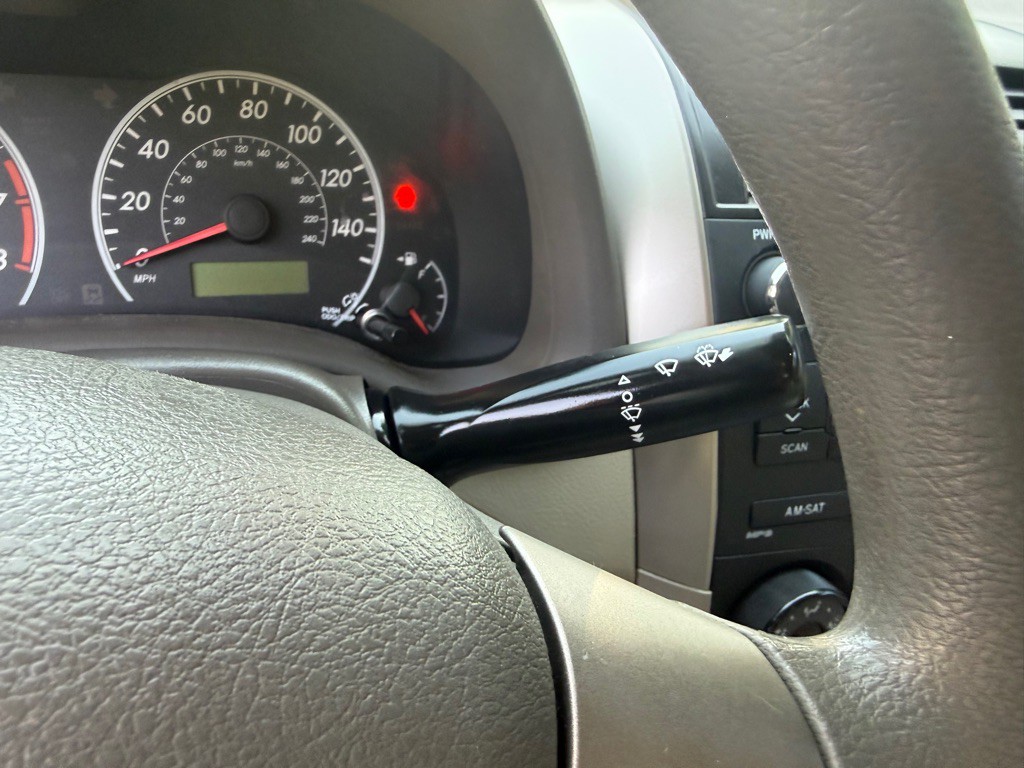 2010 Toyota Corolla Image 30