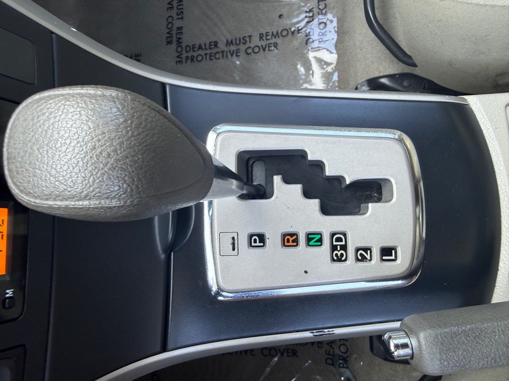 2010 Toyota Corolla Image 41