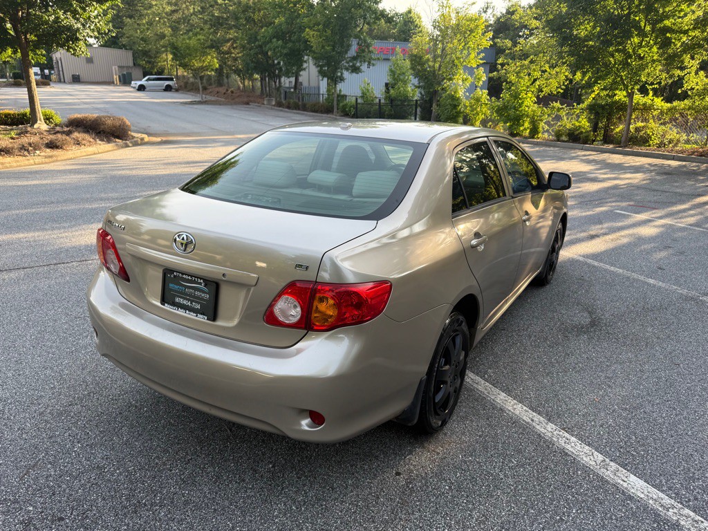 2010 Toyota Corolla Image 7