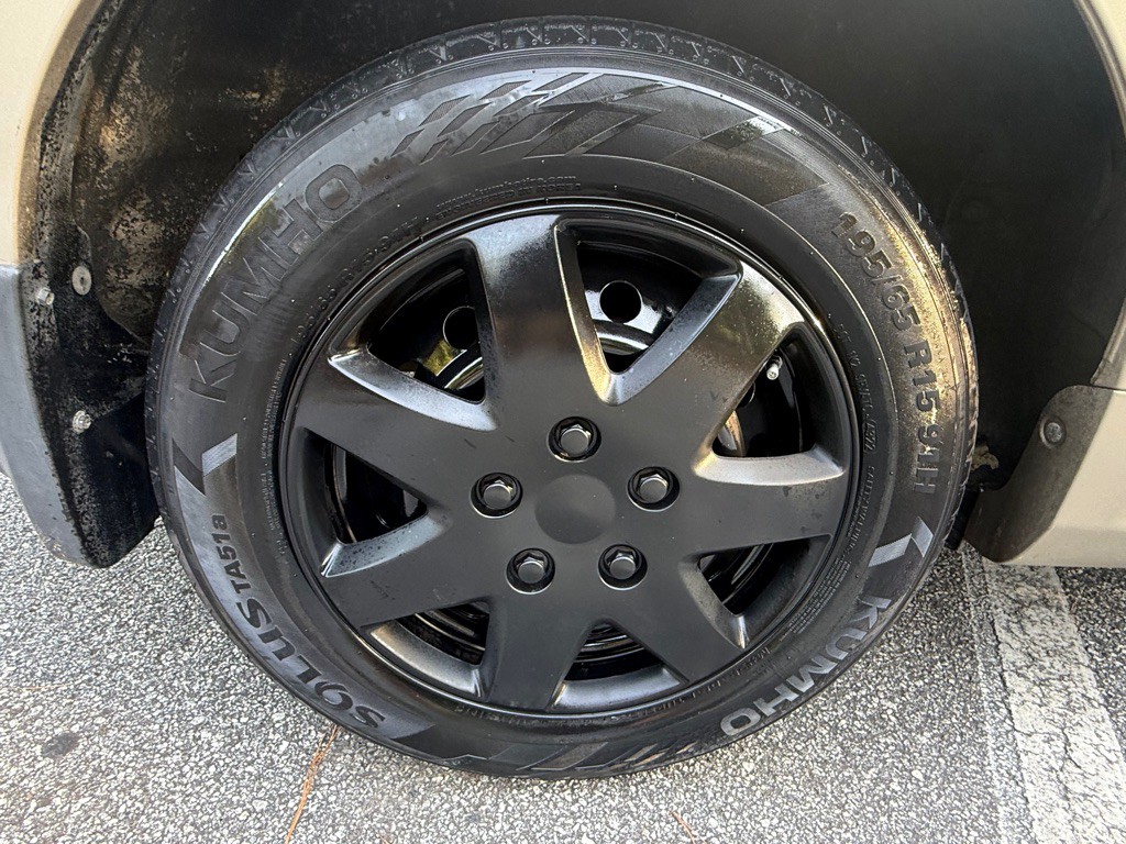 2010 Toyota Corolla Image 21