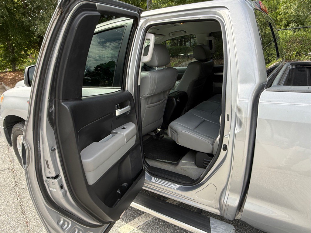 2008 Toyota Tundra Image 11
