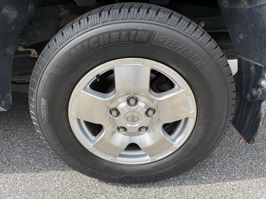 2008 Toyota Tundra Image 25