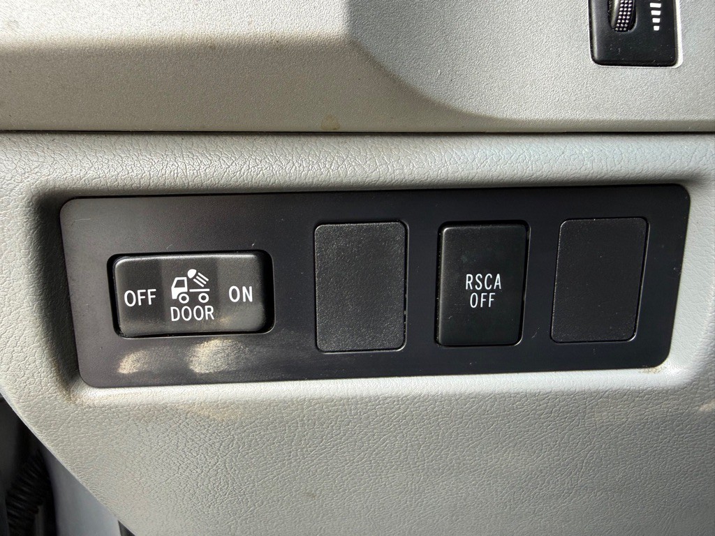 2008 Toyota Tundra Image 38