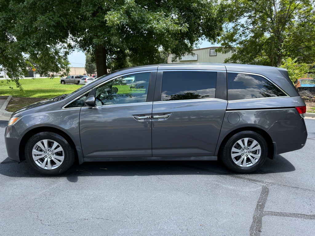 2017 Honda Odyssey Image 3