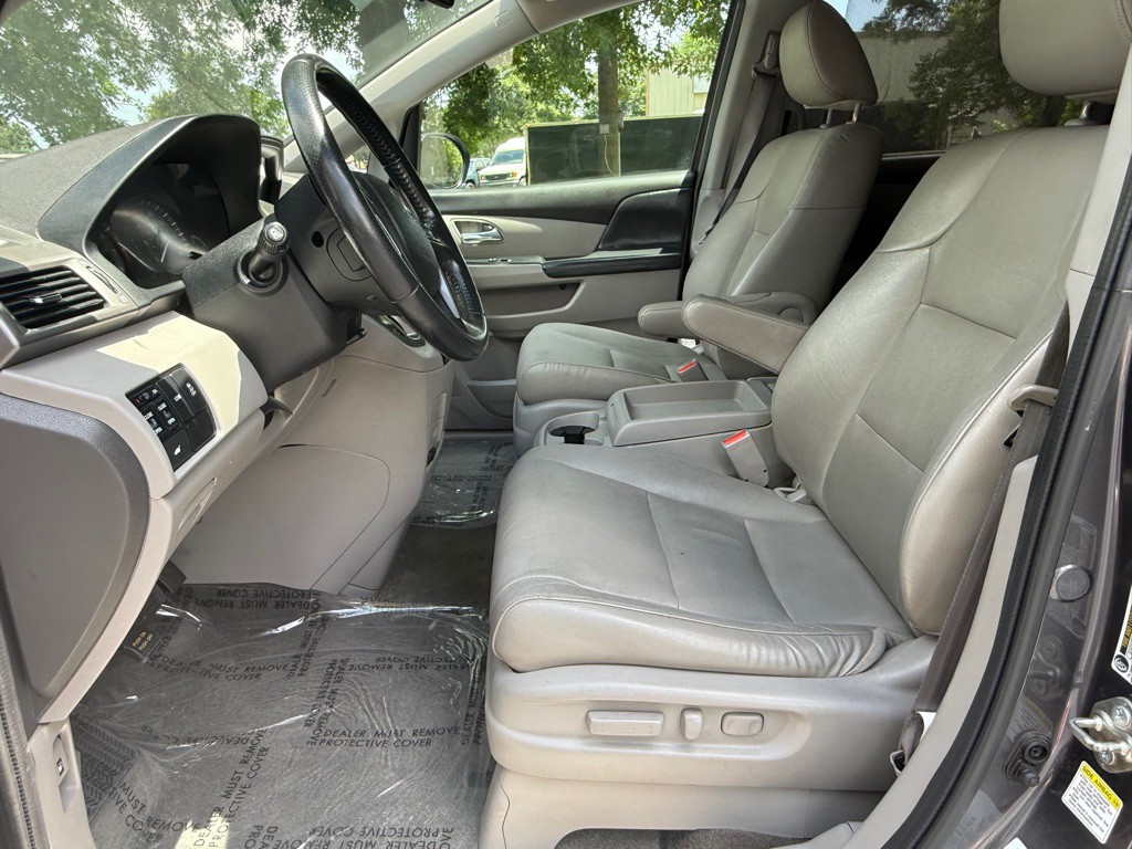 2017 Honda Odyssey Image 10
