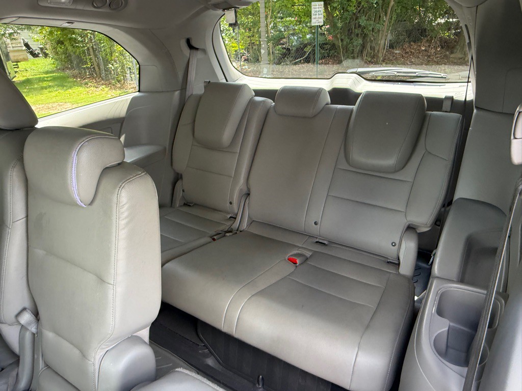 2017 Honda Odyssey Image 13