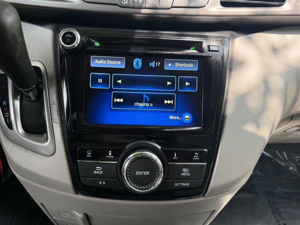 2017 Honda Odyssey Image 46
