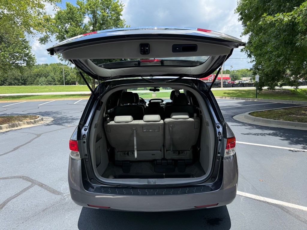 2017 Honda Odyssey Image 14