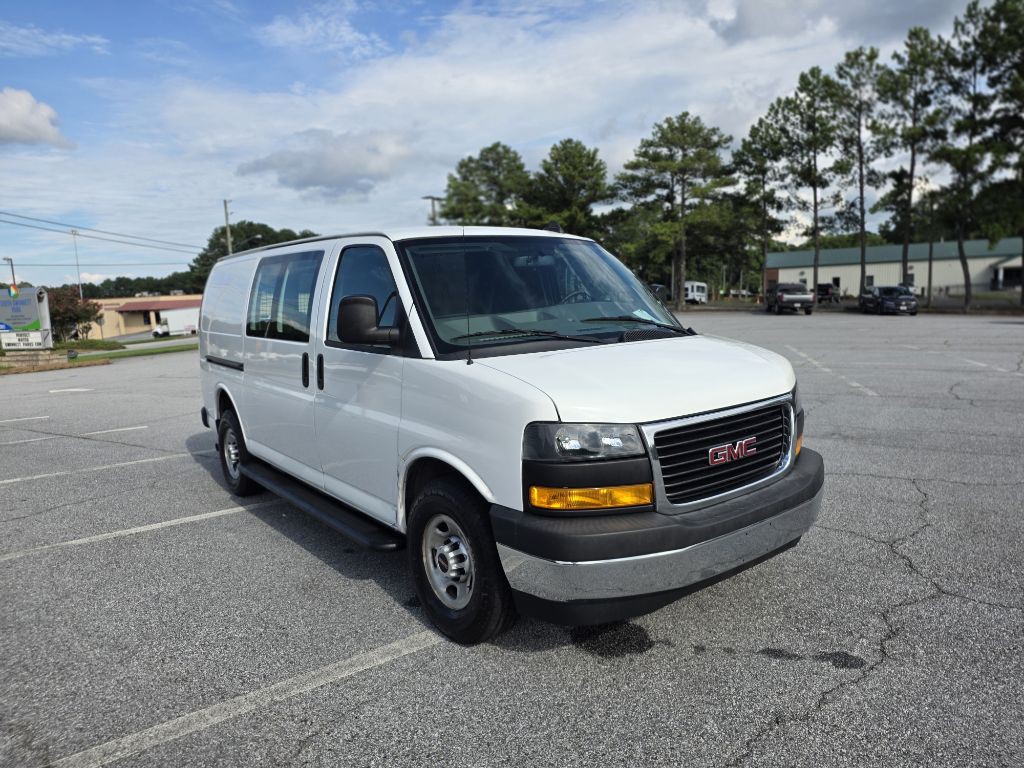 2020 GMC Savana Image 3