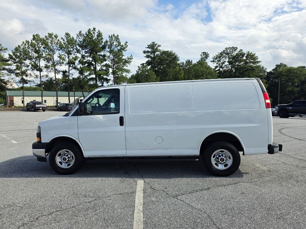 2020 GMC Savana Image 4