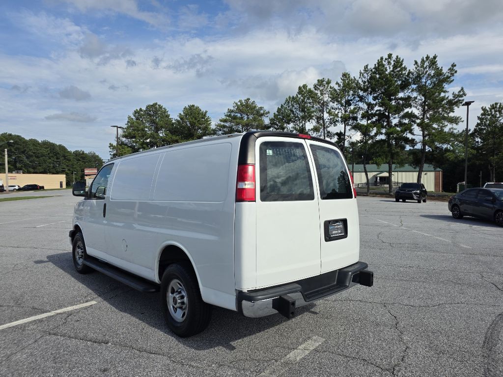2020 GMC Savana Image 5