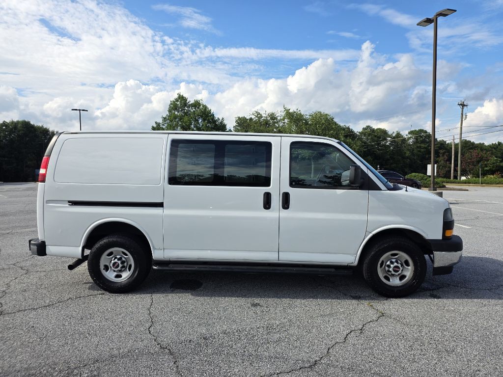 2020 GMC Savana Image 8
