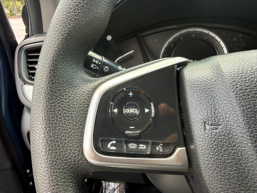 2018 Honda CR-V Image 32
