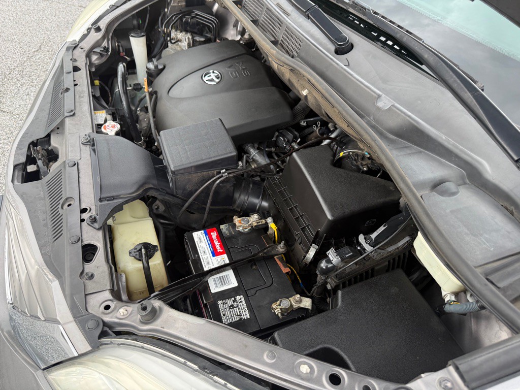 2017 Toyota Sienna Image 31