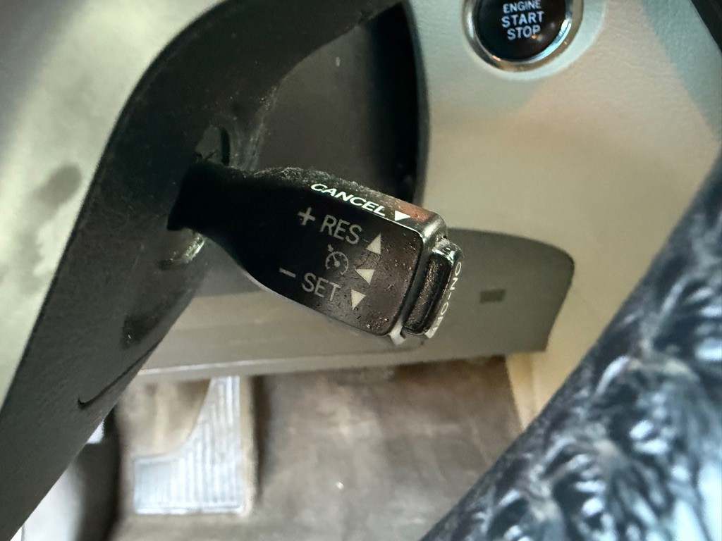 2017 Toyota Sienna Image 37