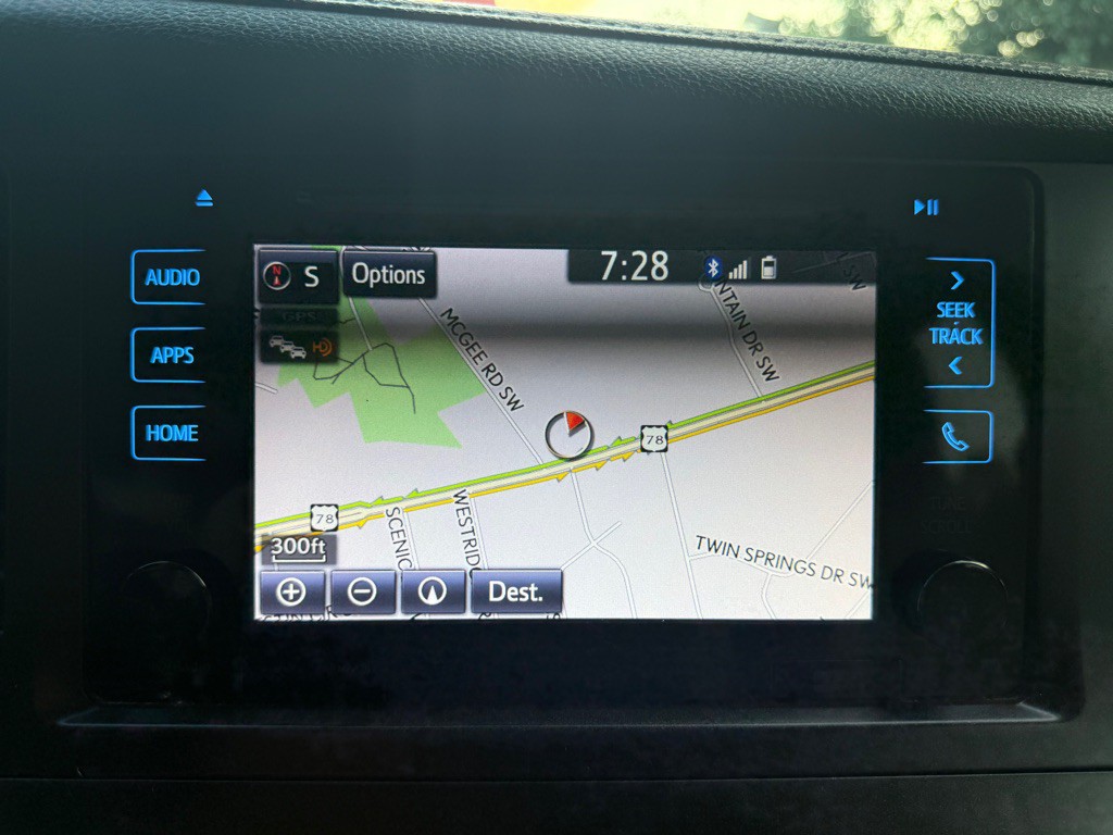 2017 Toyota Sienna Image 44