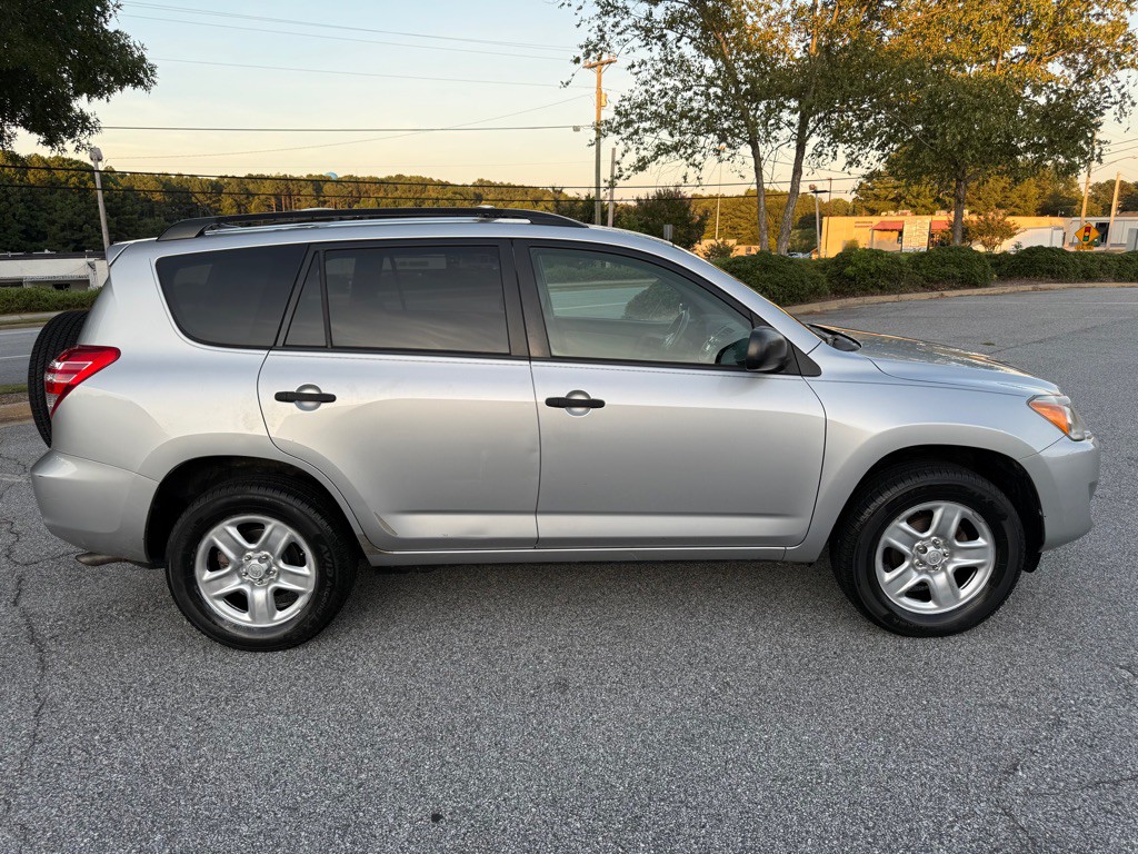 2011 Toyota Rav4 Image 8