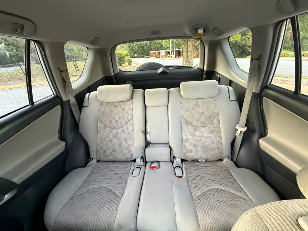 2011 Toyota Rav4 Image 45