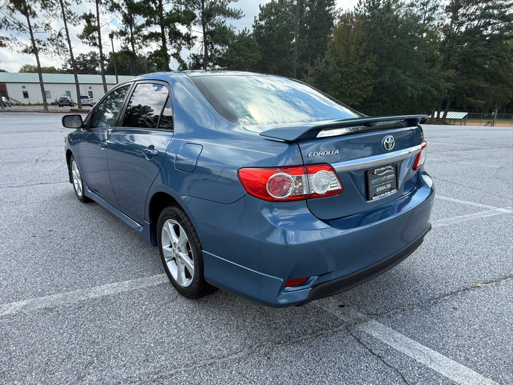 2012 Toyota Corolla Image 5
