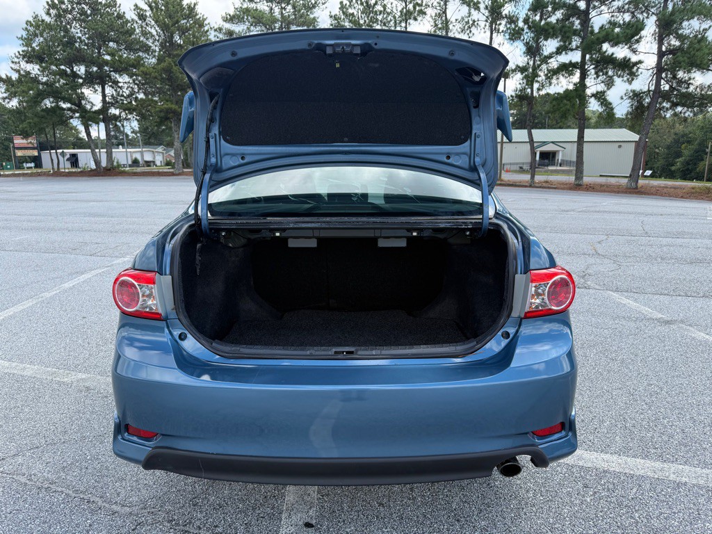 2012 Toyota Corolla Image 14