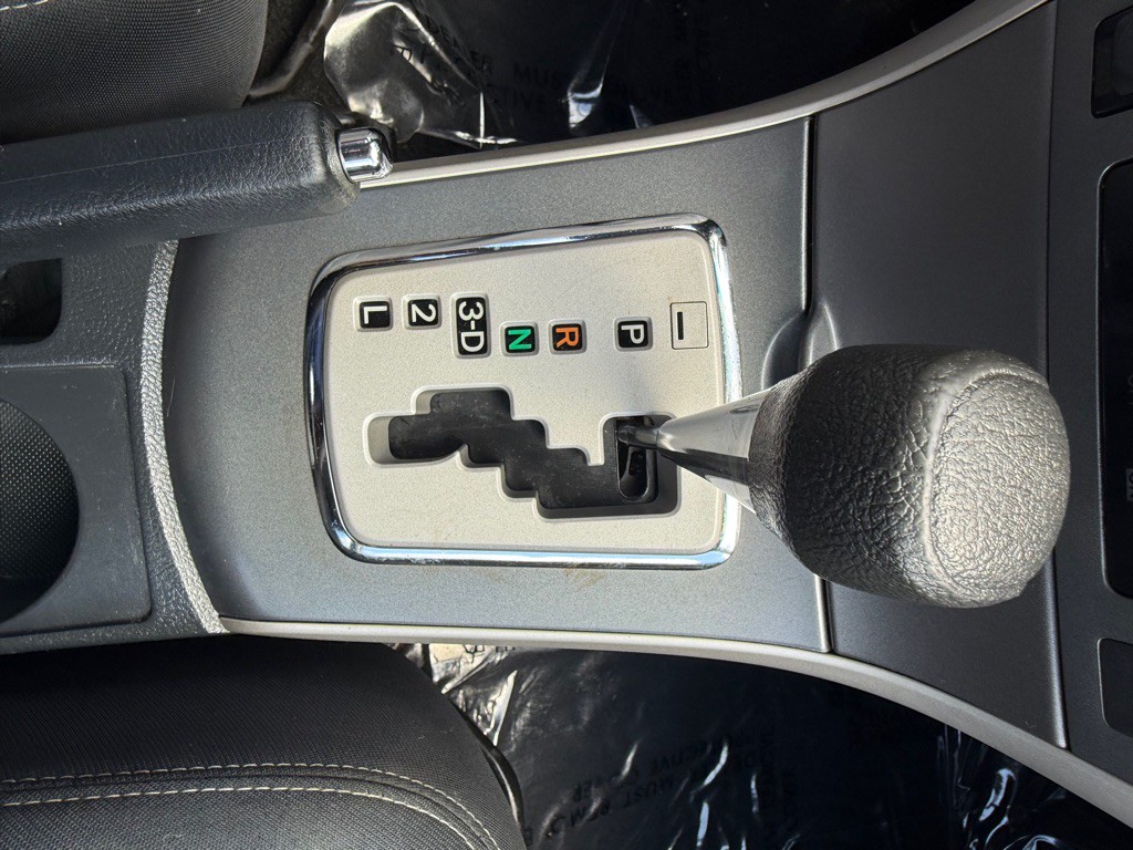 2012 Toyota Corolla Image 40