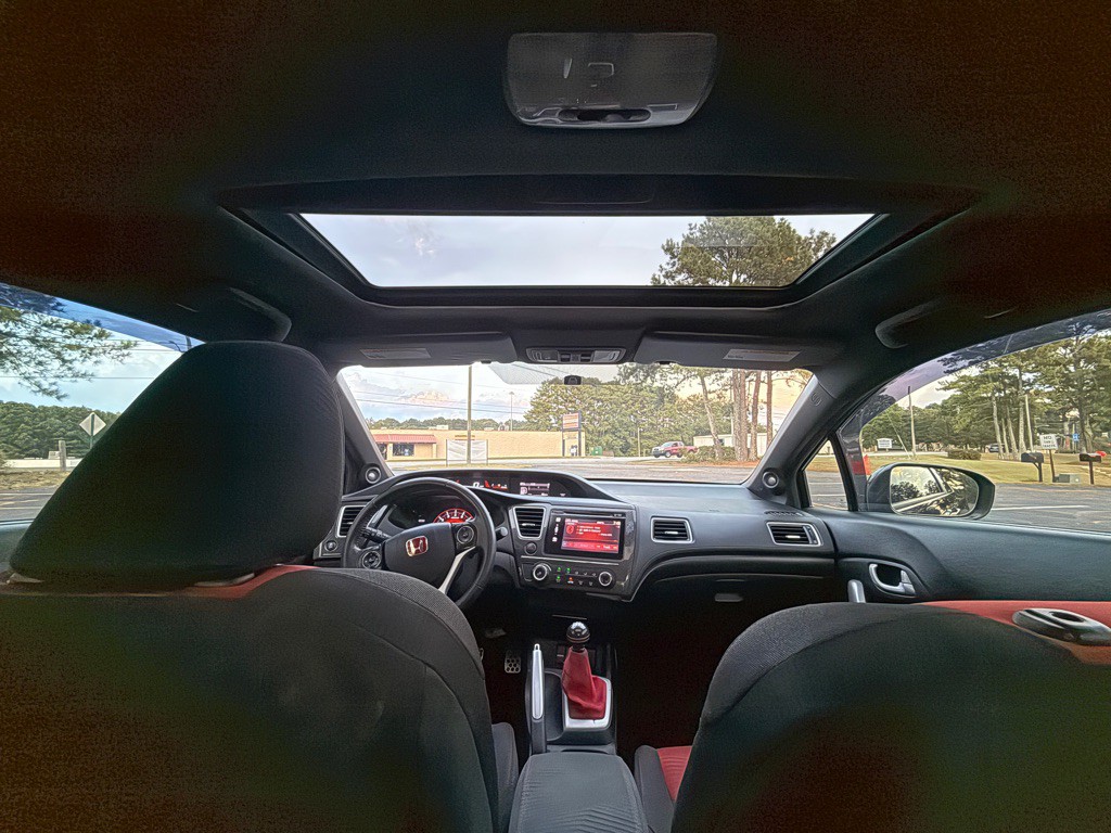 2015 Honda Civic Image 46