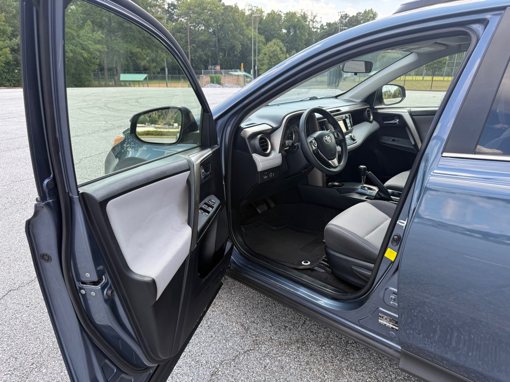 2014 Toyota Rav4 Image 11