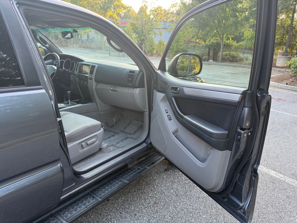 2008 Toyota 4Runner Image 17