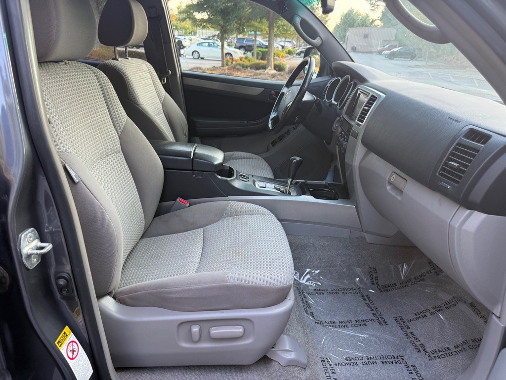 2008 Toyota 4Runner Image 18