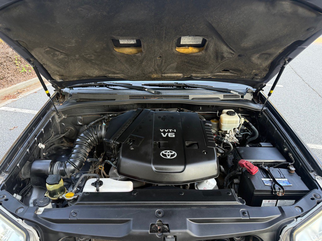 2008 Toyota 4Runner Image 25