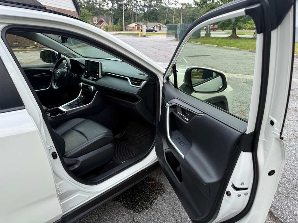 2019 Toyota Rav4 Image 18