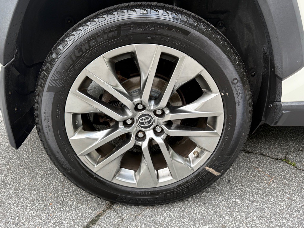2019 Toyota Rav4 Image 22